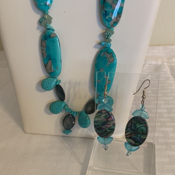 Jewelry - Picture 2 of 2